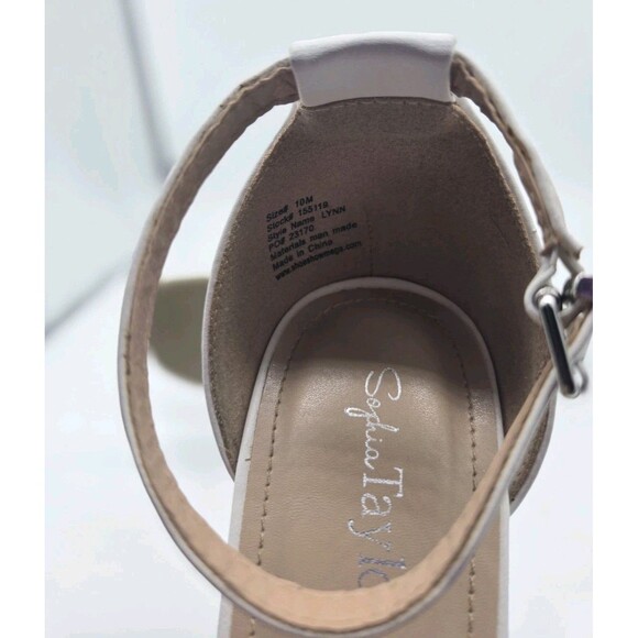 Sophia Taylor White Heels Clear Open Toe Style Lynn Sz 10 M 3" Heel Sandal Shoe - Picture 14 of 16